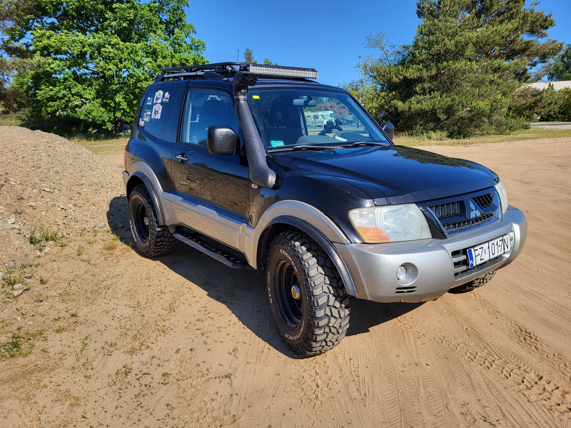 Pajero III 3.2 DiD automat offroad lift MT Snorkel