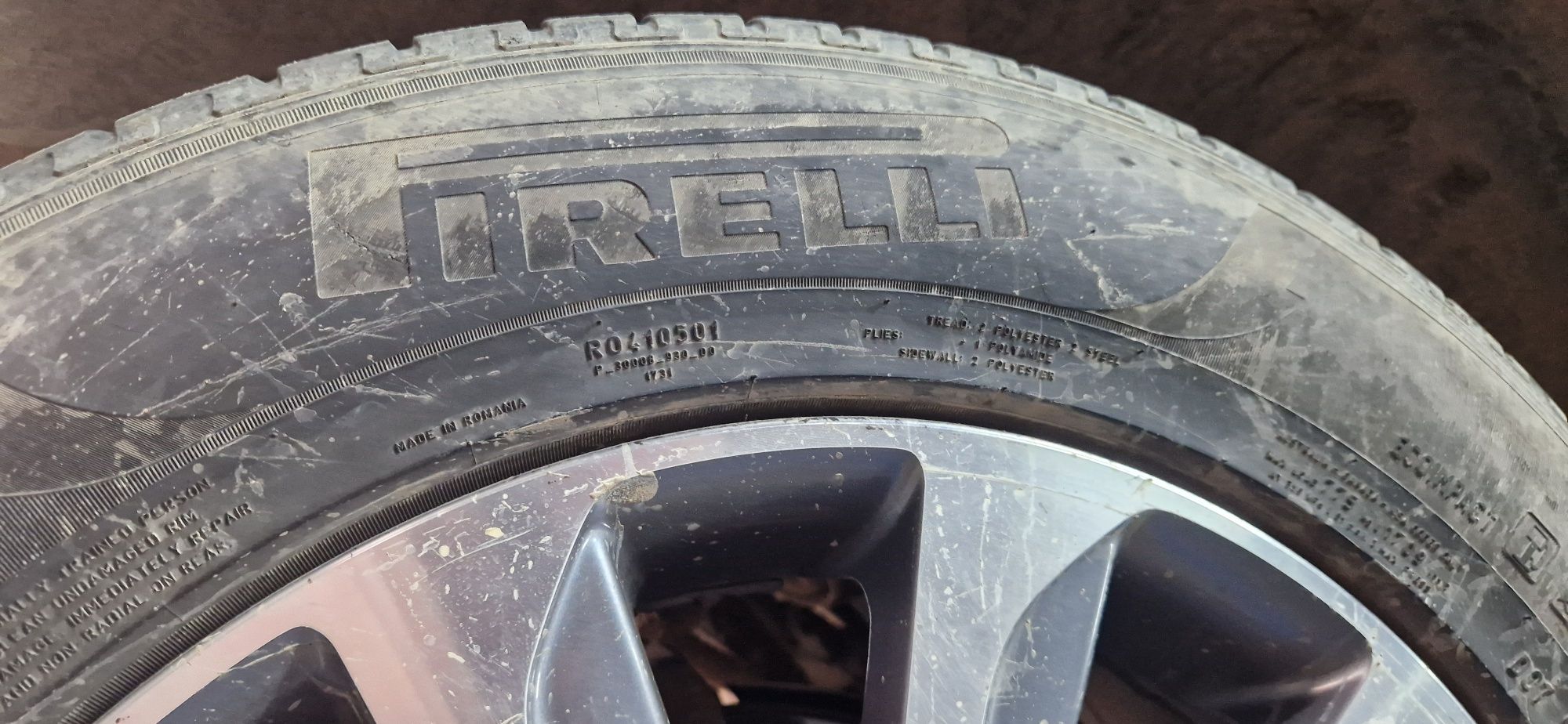 Резина зимова Pirelli Scorpion 215/65/R17  3-3.5мм 4шт. 450шт
