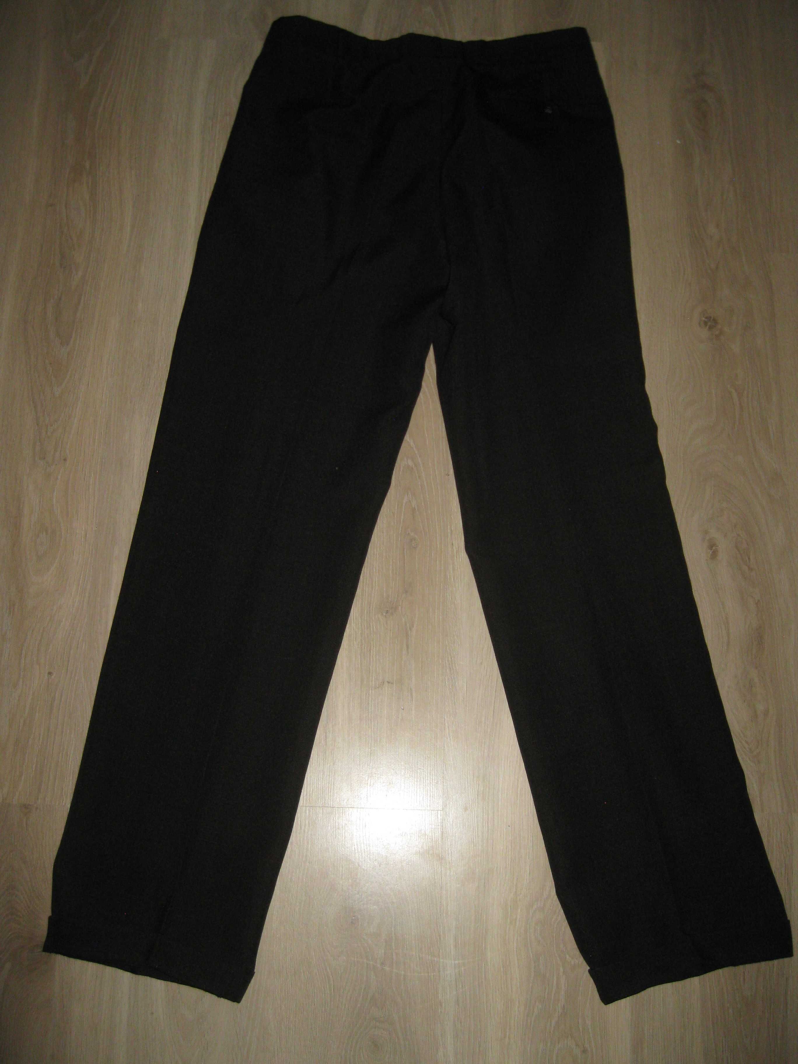 Spodnie garniturowe rozmiar XL pas 86 cm