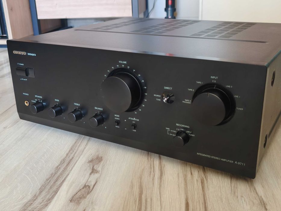 Wzmacniacz Onkyo A9711 - Potężna maszyna