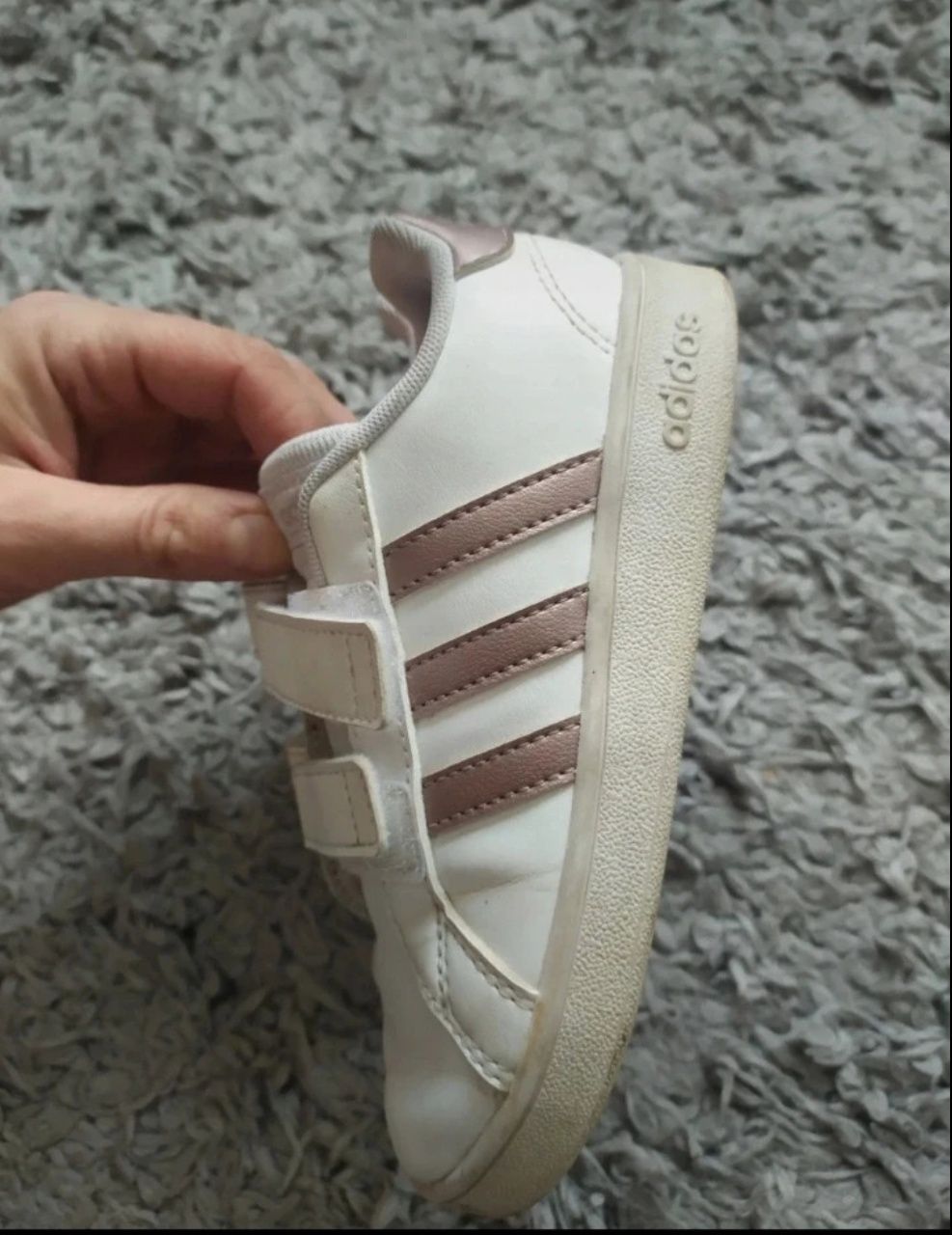 Adidas r. 27 sneakersy Buty na rzepy.