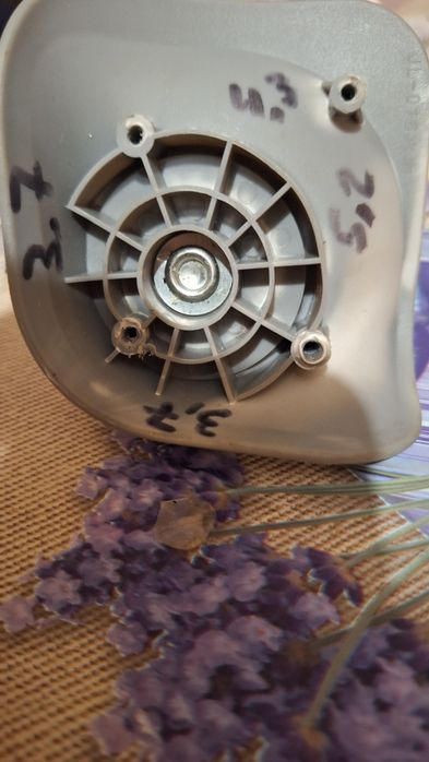 Колесо к чемодану,ручка