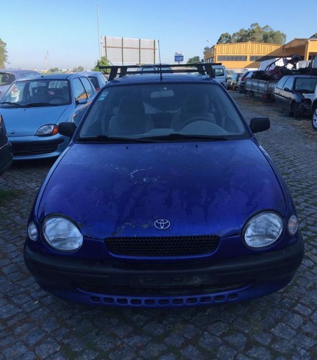 Toyota Corolla E11 2.0D Van 1999 - Para Peças