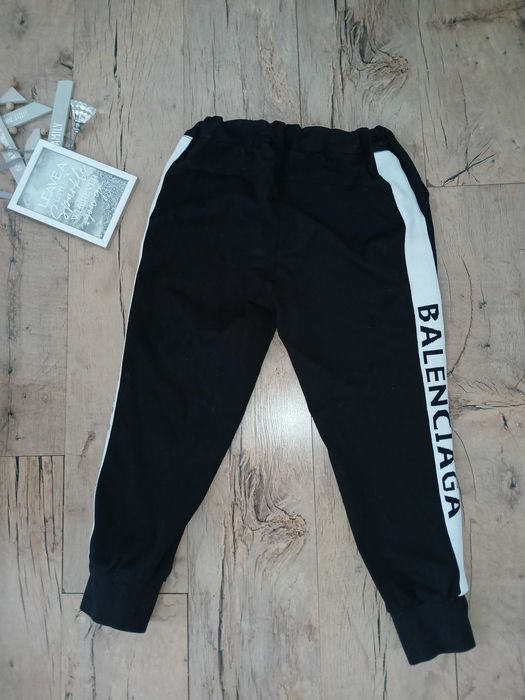 Czarne spodnie z napisem Balenciaga L (S)