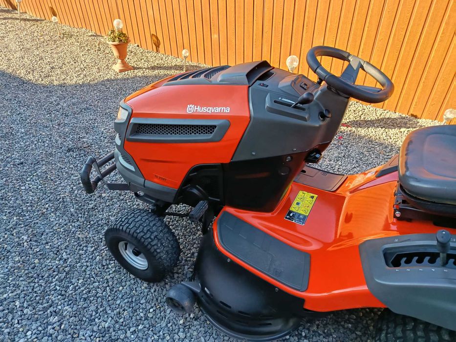Traktorek kosiarka husqvarna Tc 238T V-Ka 22km Briggs Hydro Oryginał