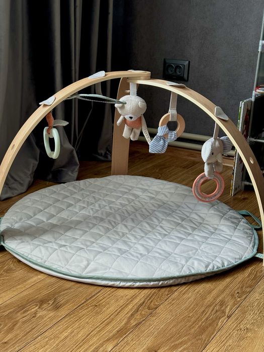 Розвиваючий килимок Ingenuity "Cozy Spot"