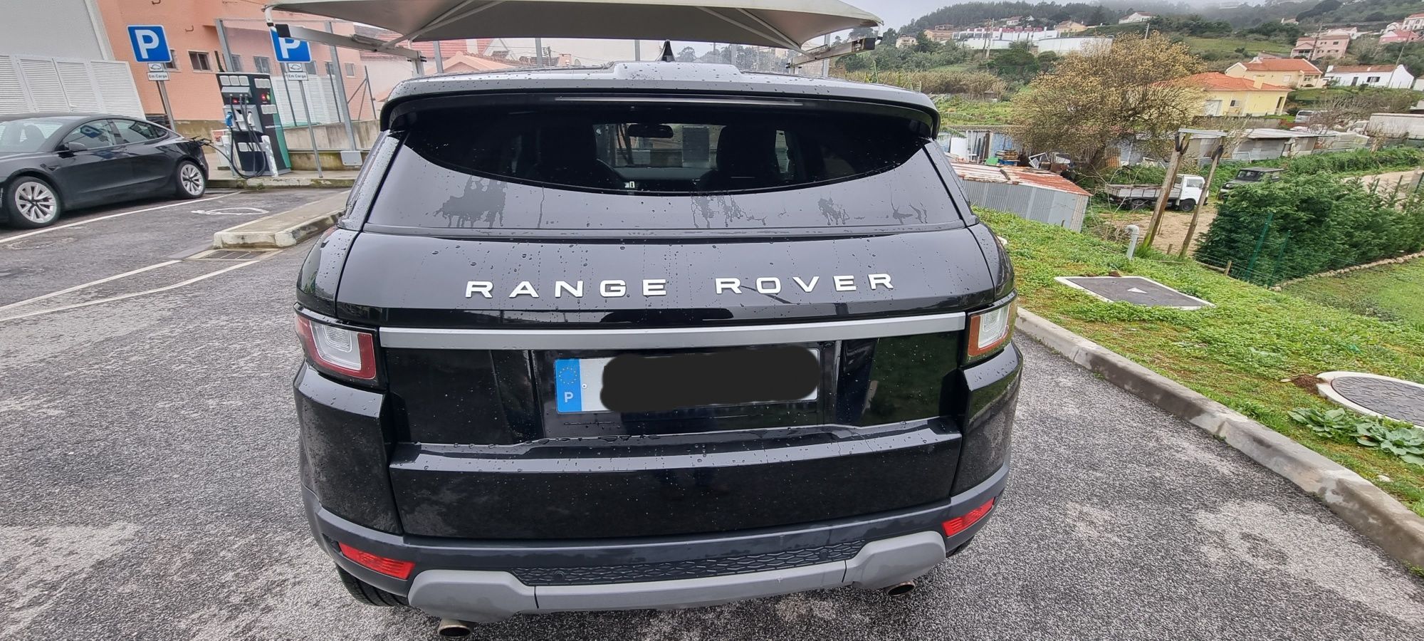 Land Rover- Range Rover Evoque 2.0 150cv