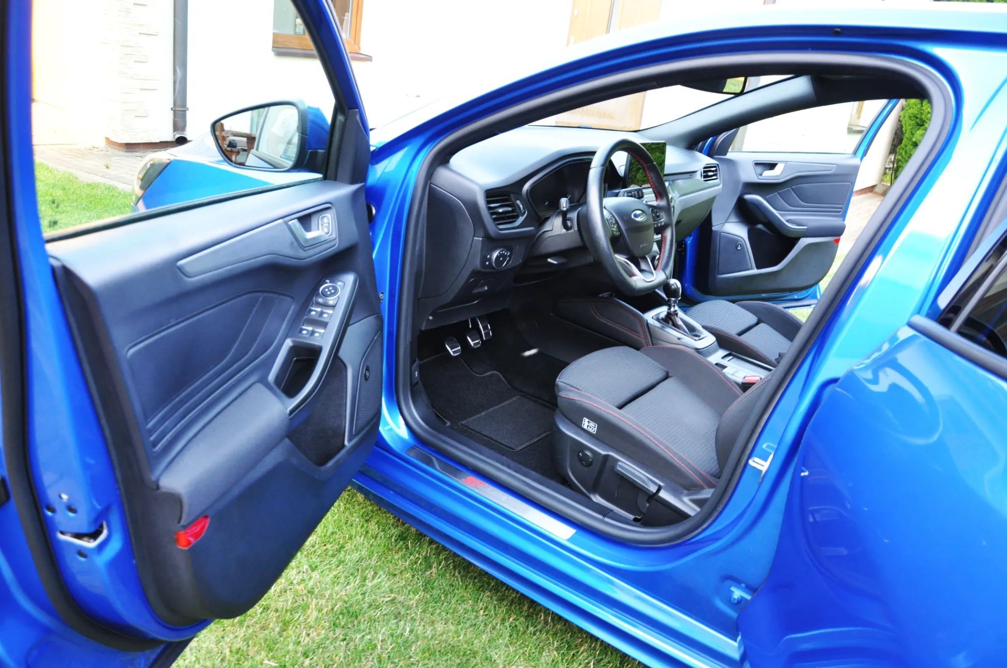Ford Focus ST Line 182 KM Ledy Kamery Blisy Navigacja Gwarancja Opłacony Płock