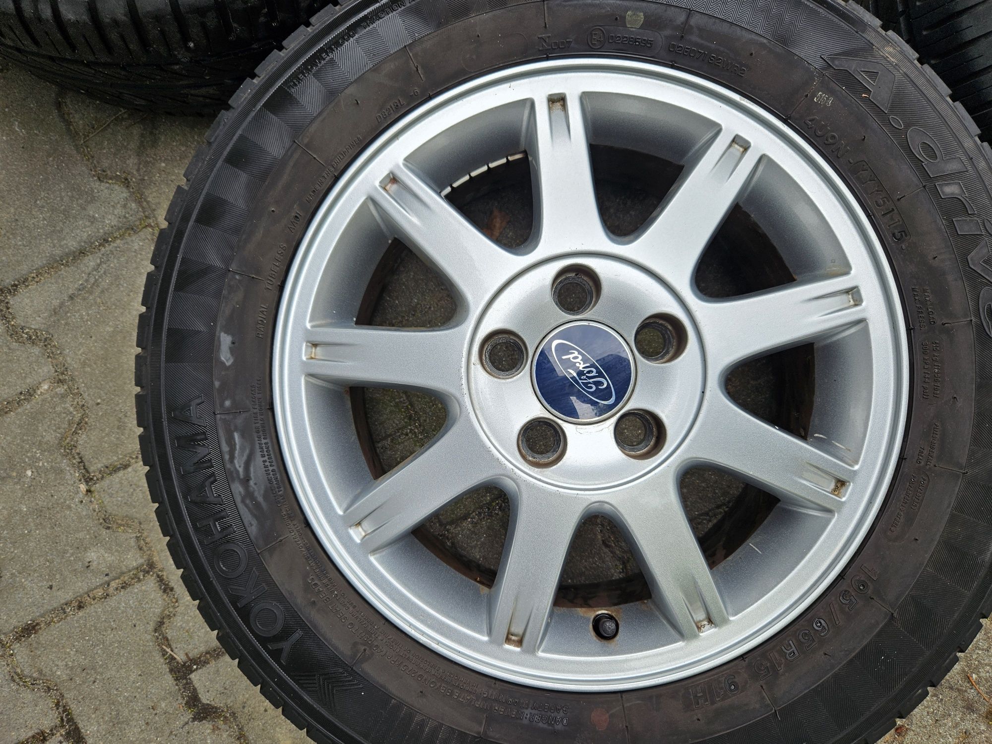 Oryginalne Felgi Koła 15" Ford 5x108 ET 52.5+ 195.65.15