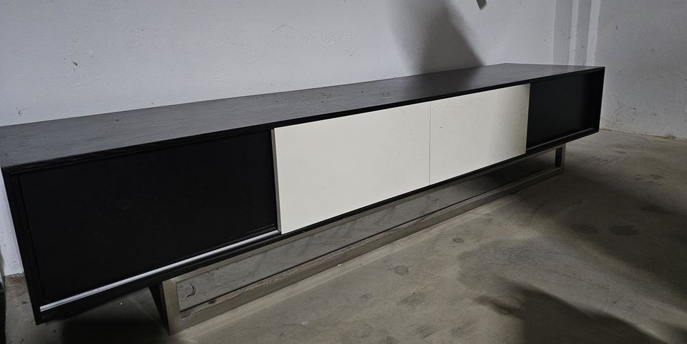 Móvel de televisão