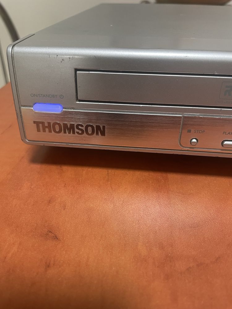 Nagrywarka DVD/CD/MP3 Thomson DTH 80 43E