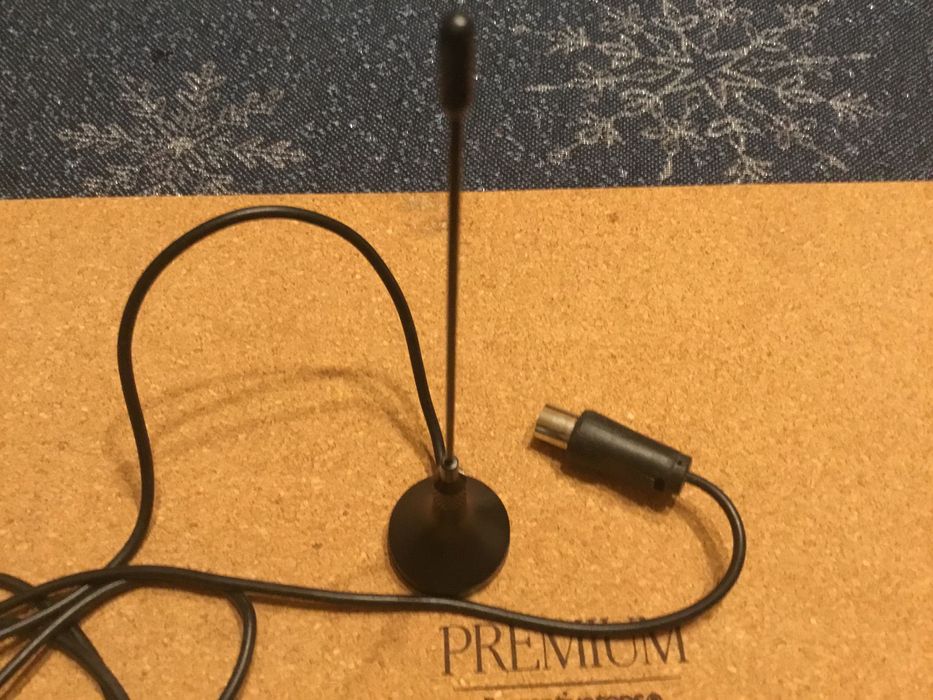 USB-адаптер цифрового телевидения DVB-T с FM/DAB/DAB+