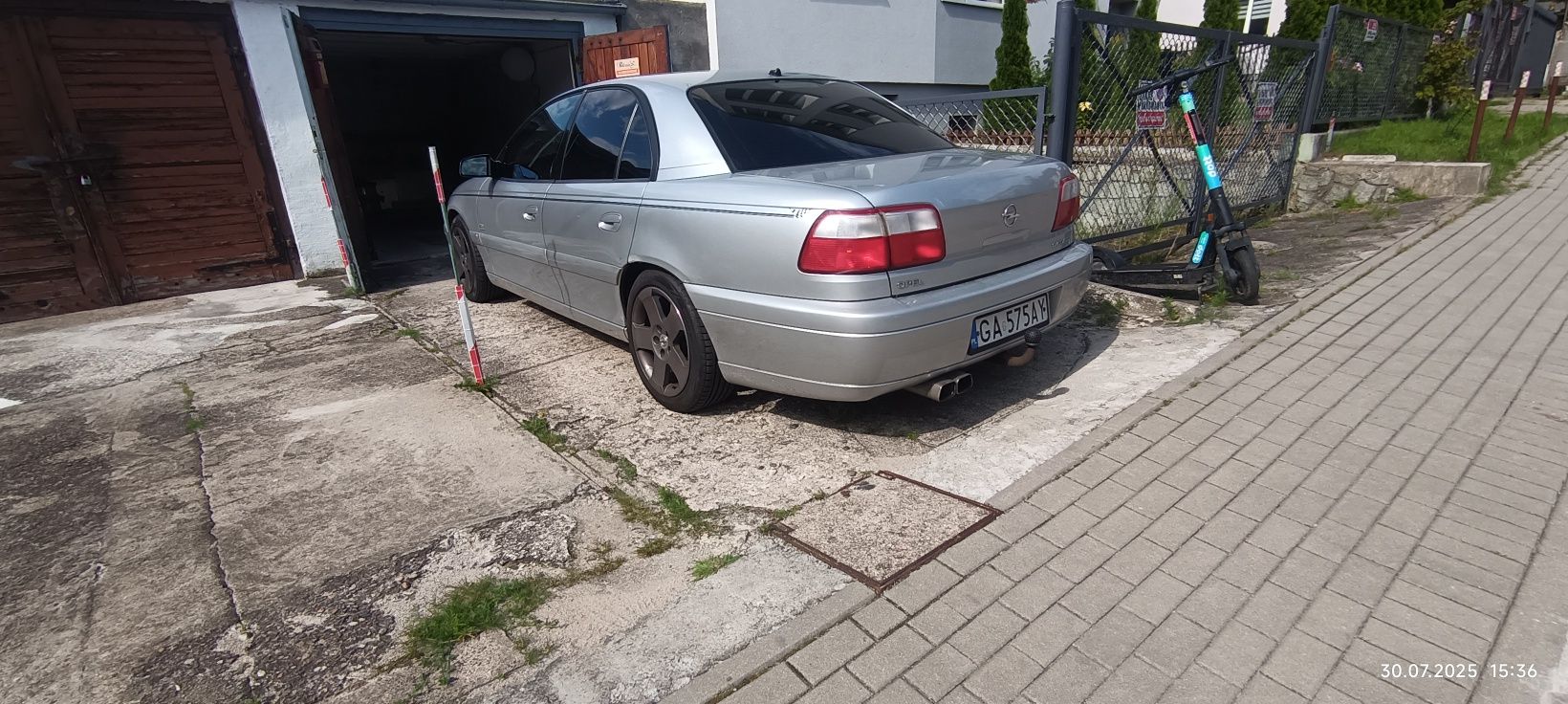 Opel Omega BFL 2001r 2,2Pb/LPG