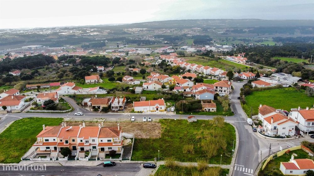 Lote de Terreno 492m² para Moradia – Coto, Caldas da Rainha