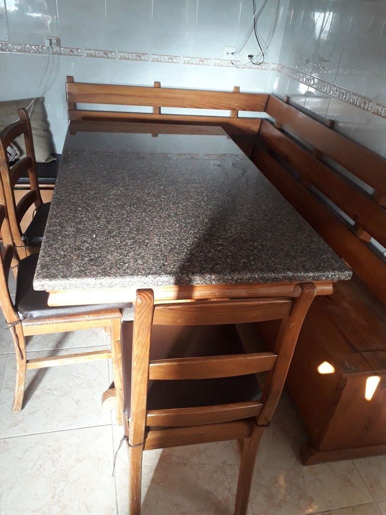 Mesa jantar em pinho e granito