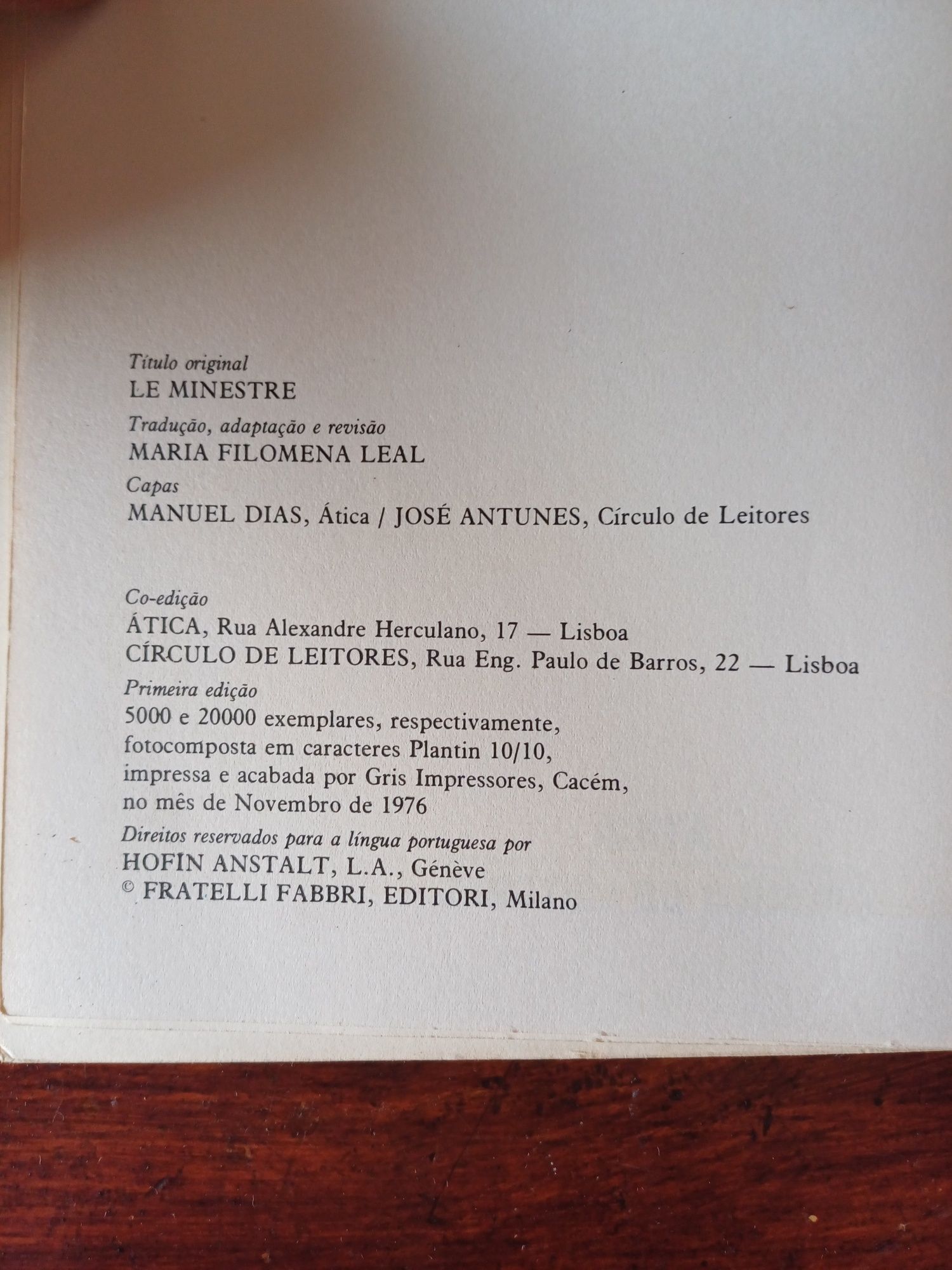 Livro de culinária "As sopas - Os triunfos da boa cozinha"