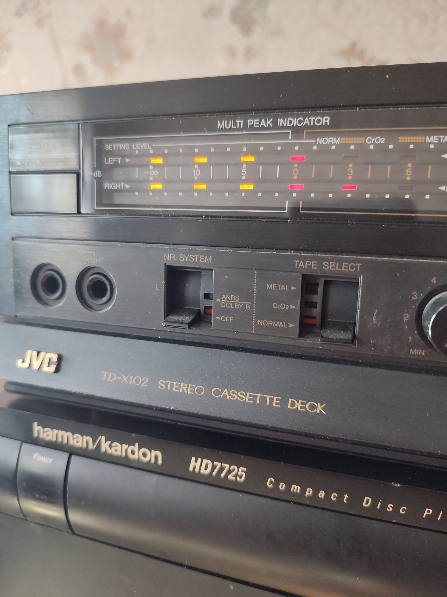 Кассетная дека JVC TD -Х102G.