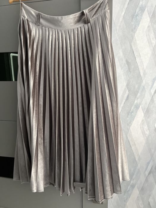 Спідниця плісе , дуже гарна