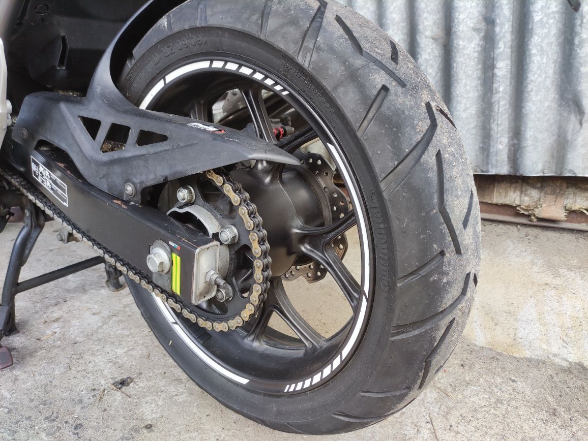 Honda NC 700 X ABS-CBS wtrysk stelaże bdb stan kat A2 RATY Transport