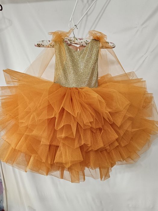 Сукня на дівчинку жовта помаранчева Сукня листочок лисичка у садочок