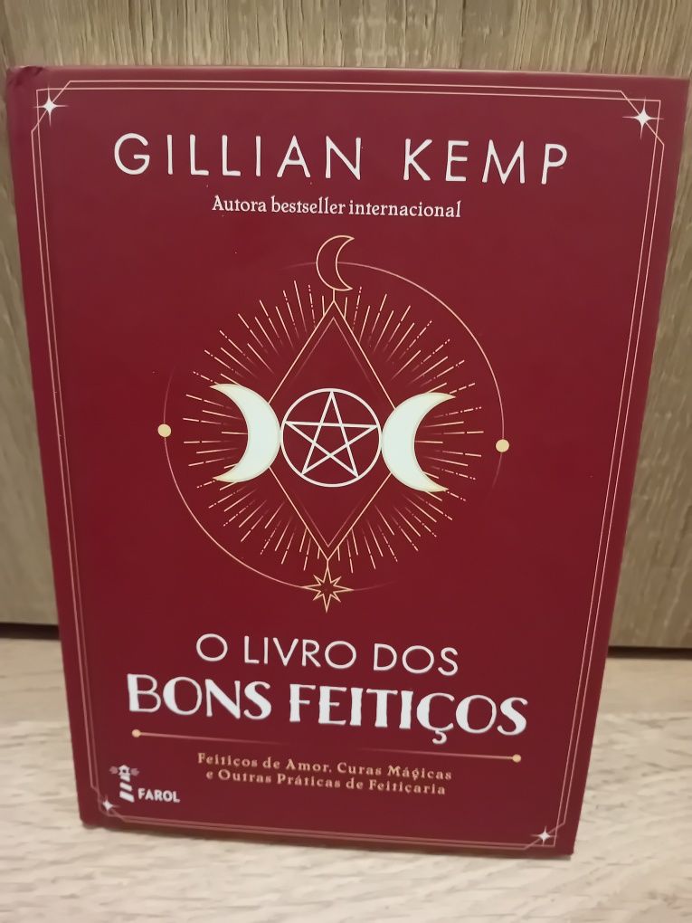 O livro dos BONS FEITIÇOS - Gillian Kemp