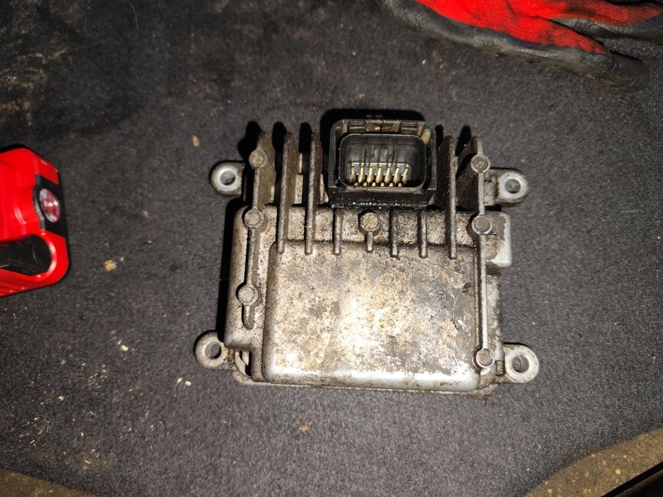 Opel Corsa C Combo 1.7 dti Isuzu sterownik pompy wtryskowej komputer