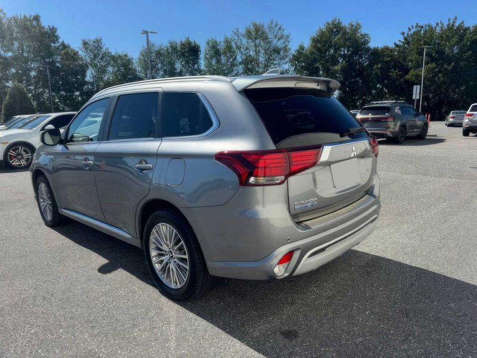 Mitsubishi Outlander PHEV SEL      2020