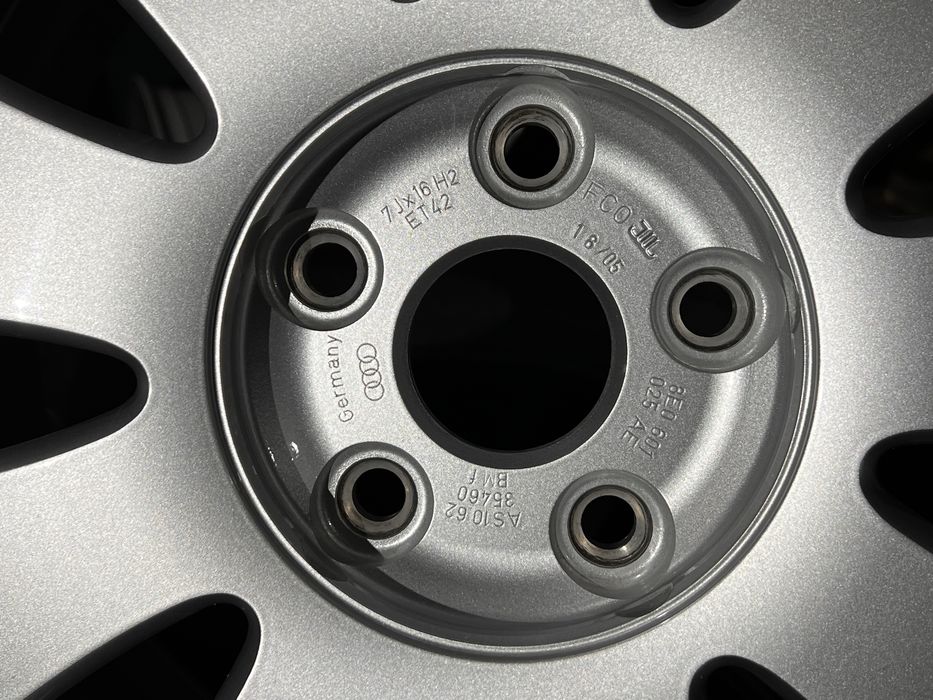 Диск R16 5x112 Audi 8Е0601025AE з запаски