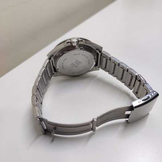 Relógio Casio MDV-107D-3AV