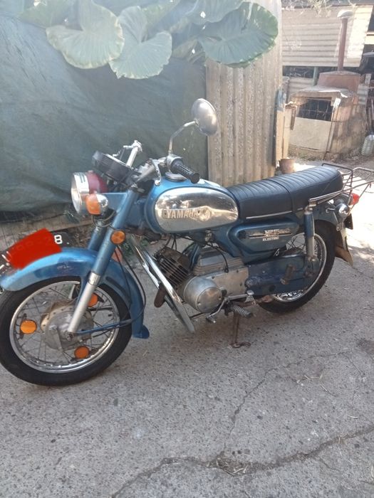 Yamaha a7 125 deluxe 1977
