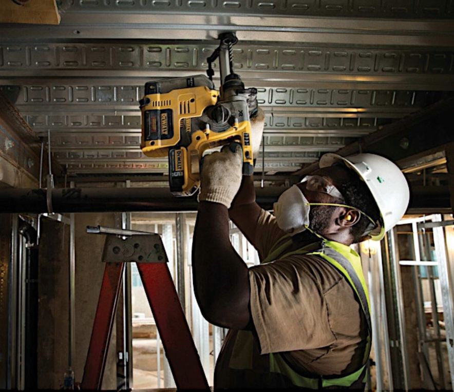 DeWalt Młotowiertarka Wiertarka Wielofunkcyjna "Body" 18V SDS-PLUS