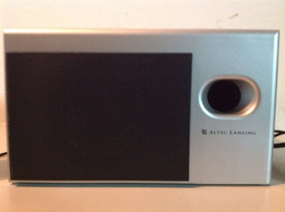 Colunas 2.1 Altec Lansing VS 2121