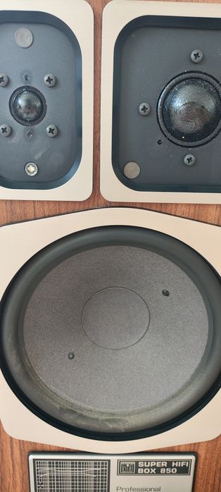 Głośniki Grundig 850 professional