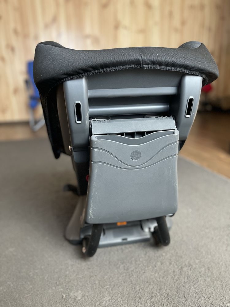 Автокрісло Britax Römer First Class Plus (Cosmos Black)
