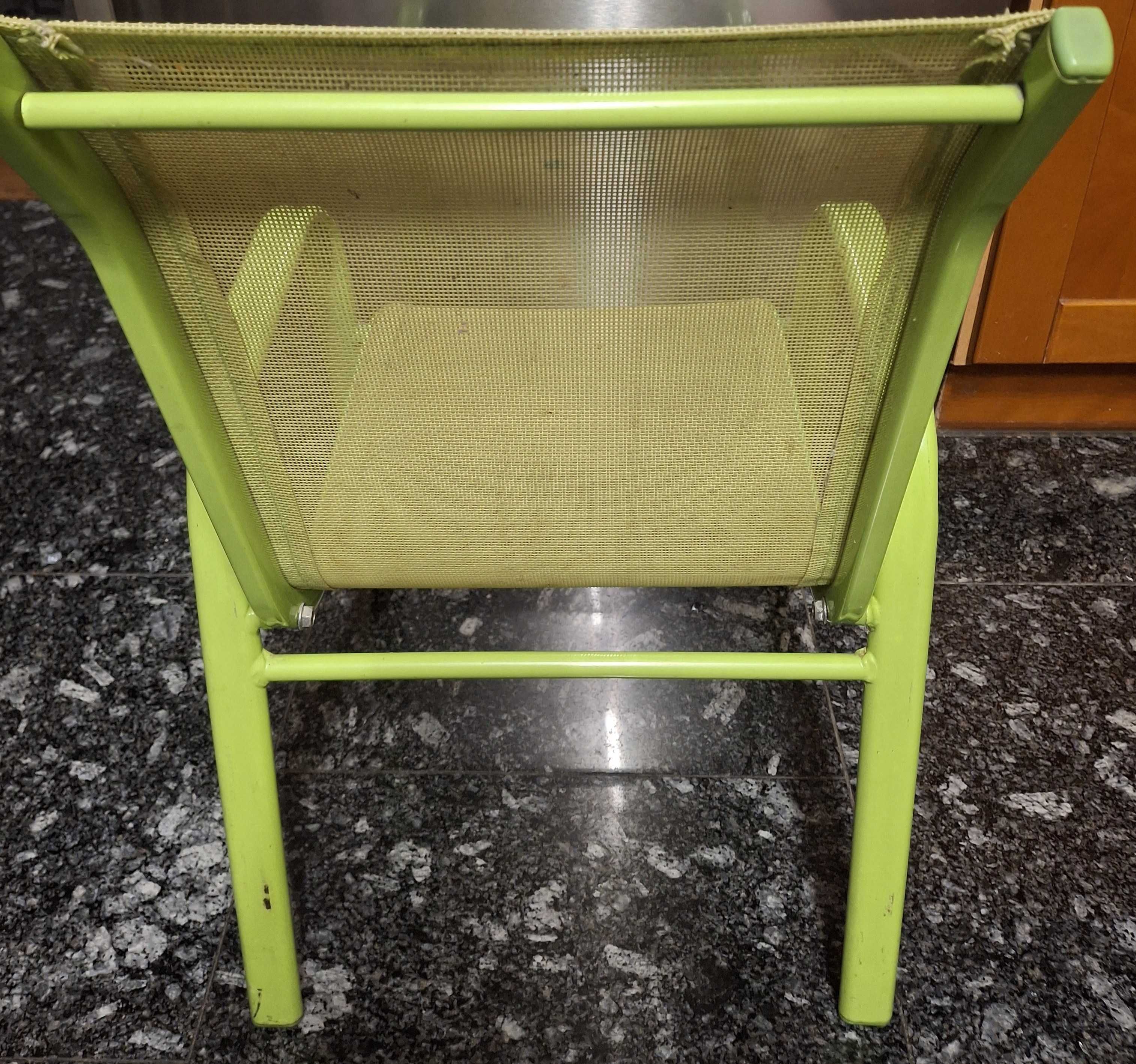 Mesa de Madeira para Criança