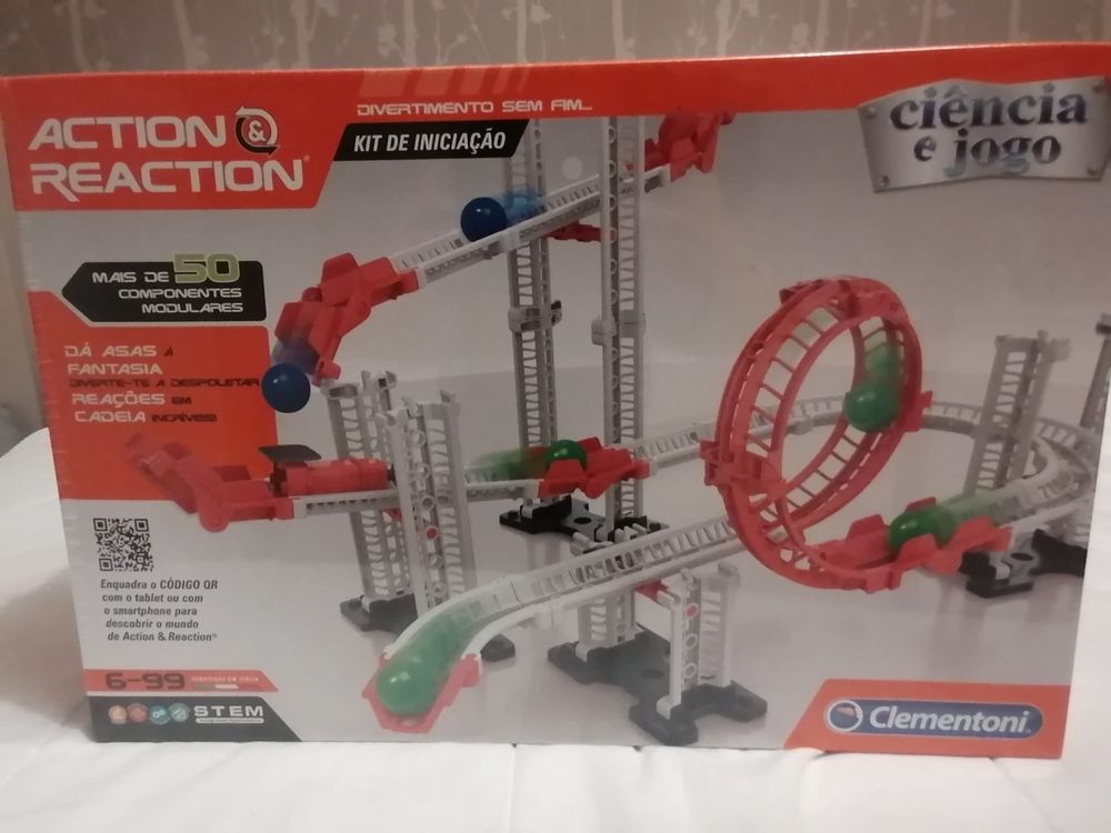 Jogo action & reaction Clementoni