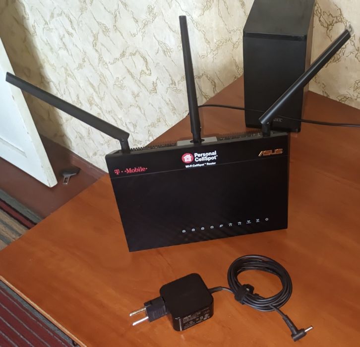 Wi-Fi Роутер Asus RT-AC68U/TM-AC1900