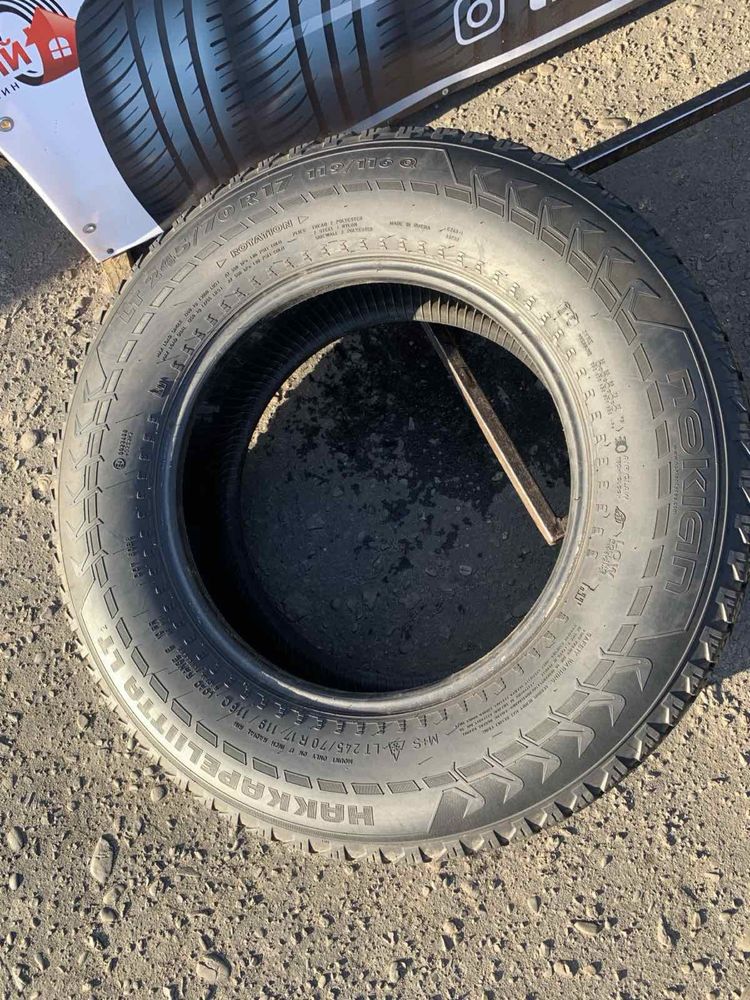 Шини 245/70 R17 Nokian всесезон, 9-9,5мм