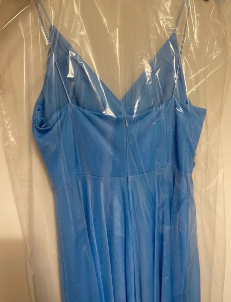 Vestido de cerimonia azul