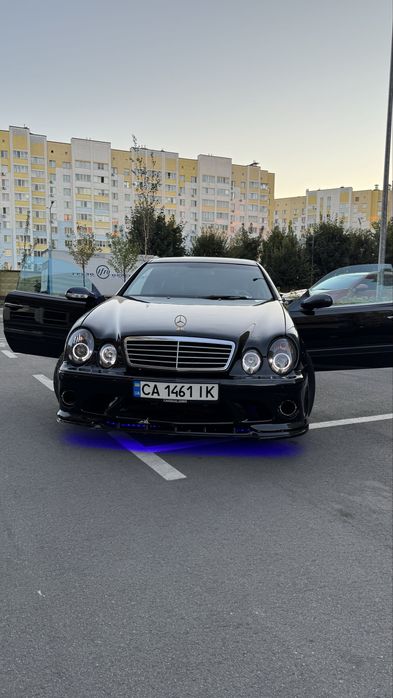 Mercedec CLK W208 3.2 L