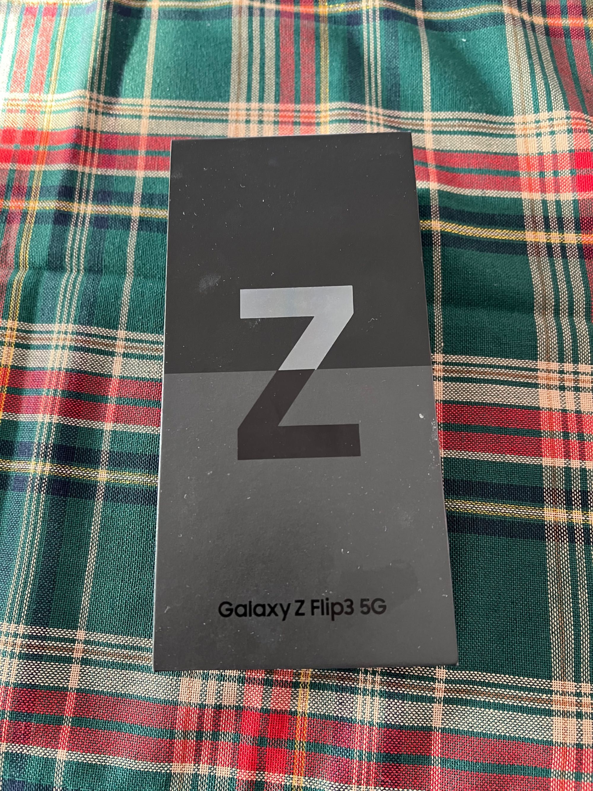 Samsung Galaxy Z Flip3 5G czarny 256GB