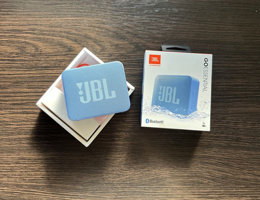 Bluetooth Колонка. Акустическая система JBL Go Essential Blue