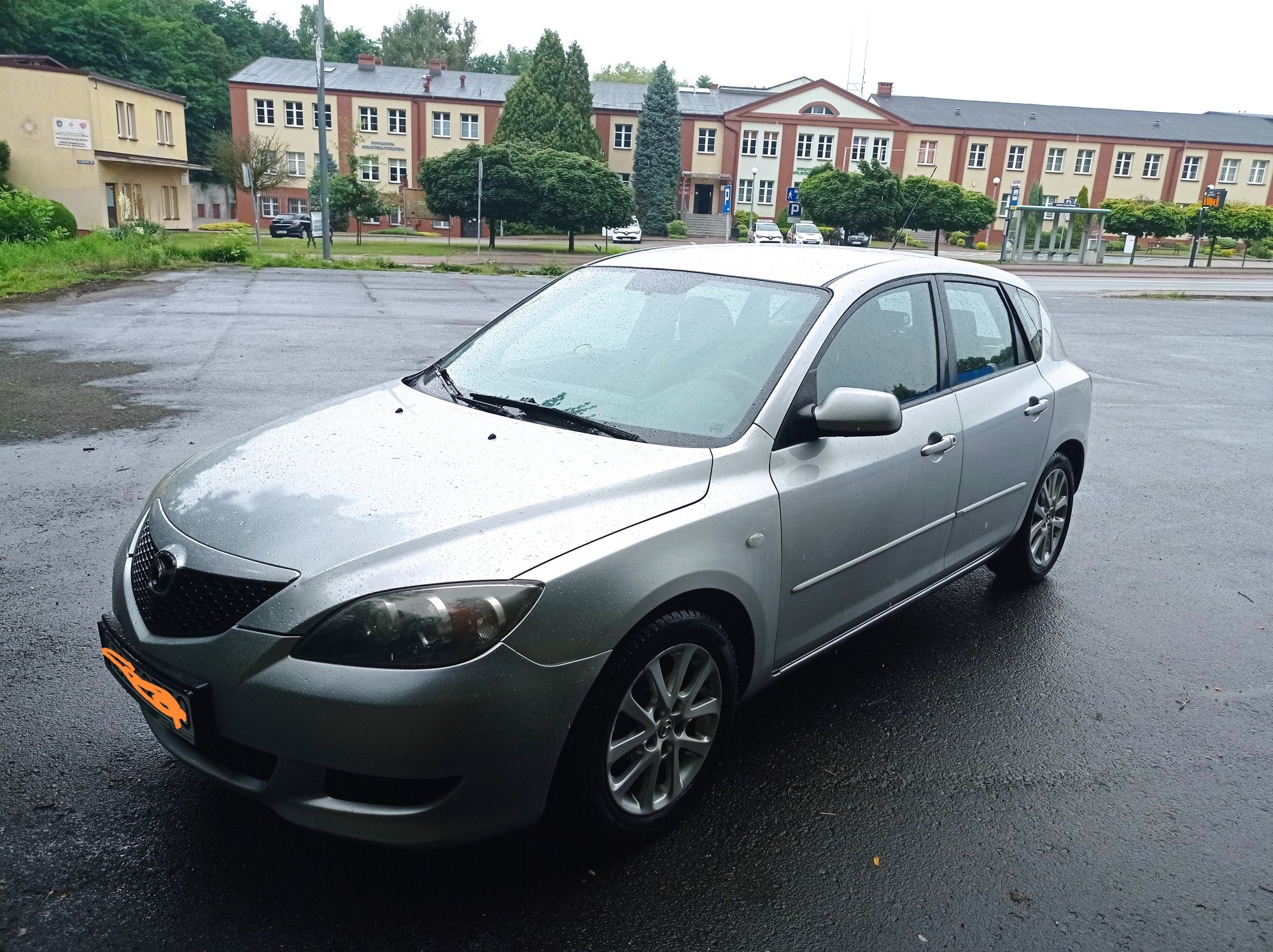2004  Mazda 3 benzyna