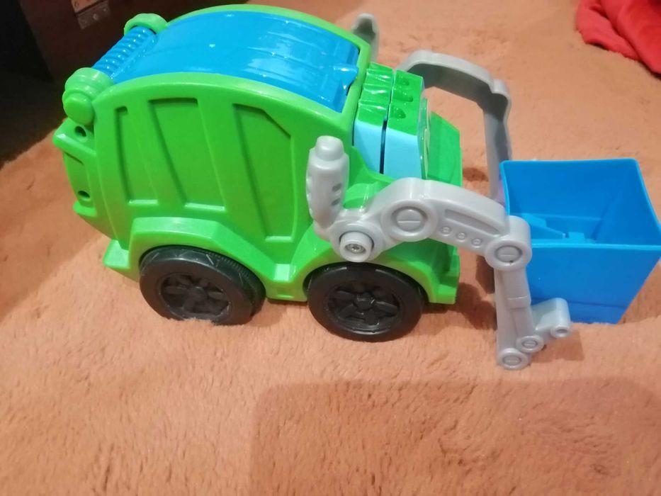 Auto Hasbro ciastolina