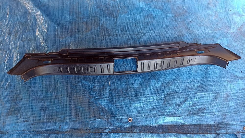 Накладка замка багажника BMW 3 E91 2005-2012р.