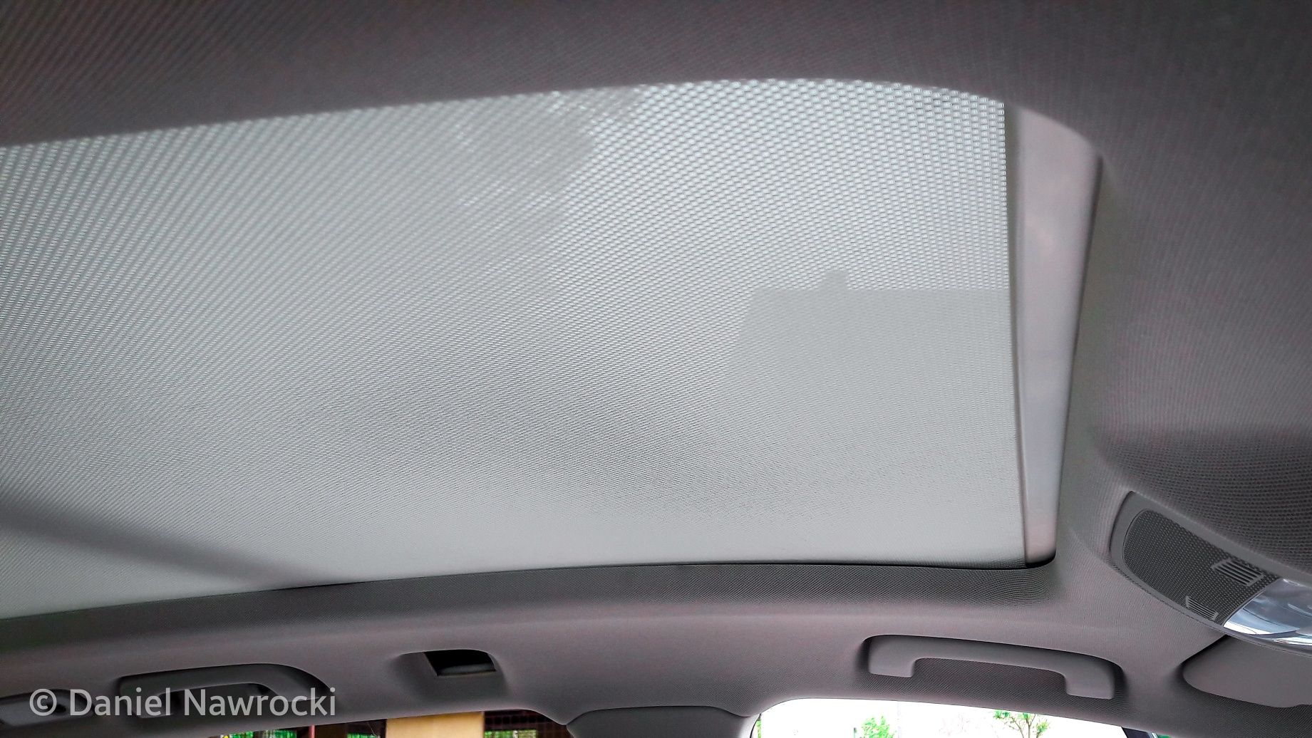 Roleta SZARA szyberdachu panoramicznego Tiguan Audi Q5