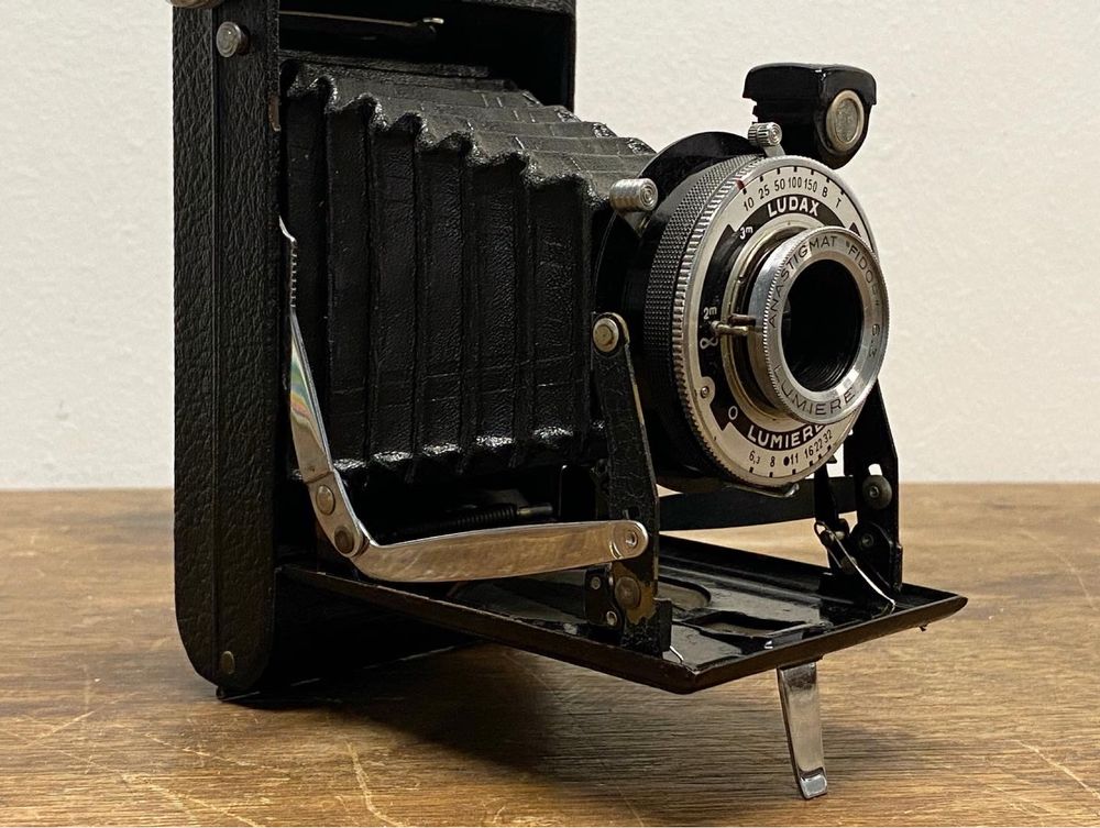 Camera fotográfica Lumiere Ludax