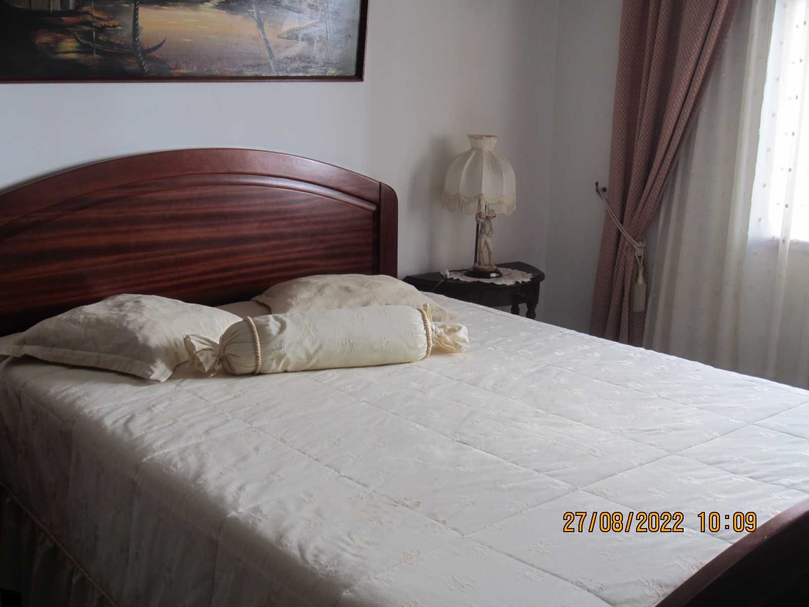 Alugo apartamento no centro de Alijó