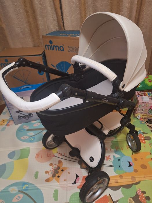 Дитячий візочок Mima Xari