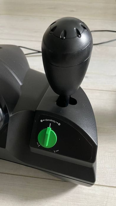 Игровой руль Esperanza